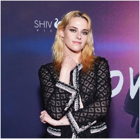 What Made Kristen Stewart’s Short Hairstyles and Haircuts So Iconic?