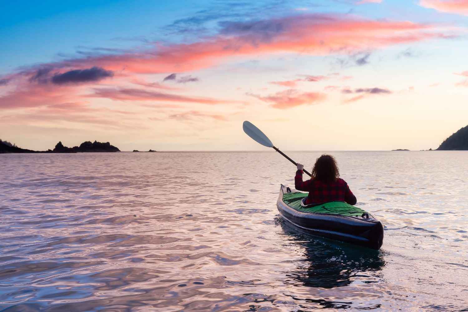 Why Choose a Sunset Kayak Tour in Sydney?